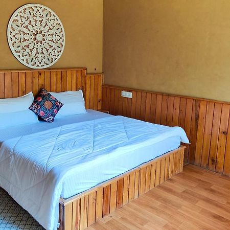 Incredible Guest House Jibhi Ngoại thất bức ảnh