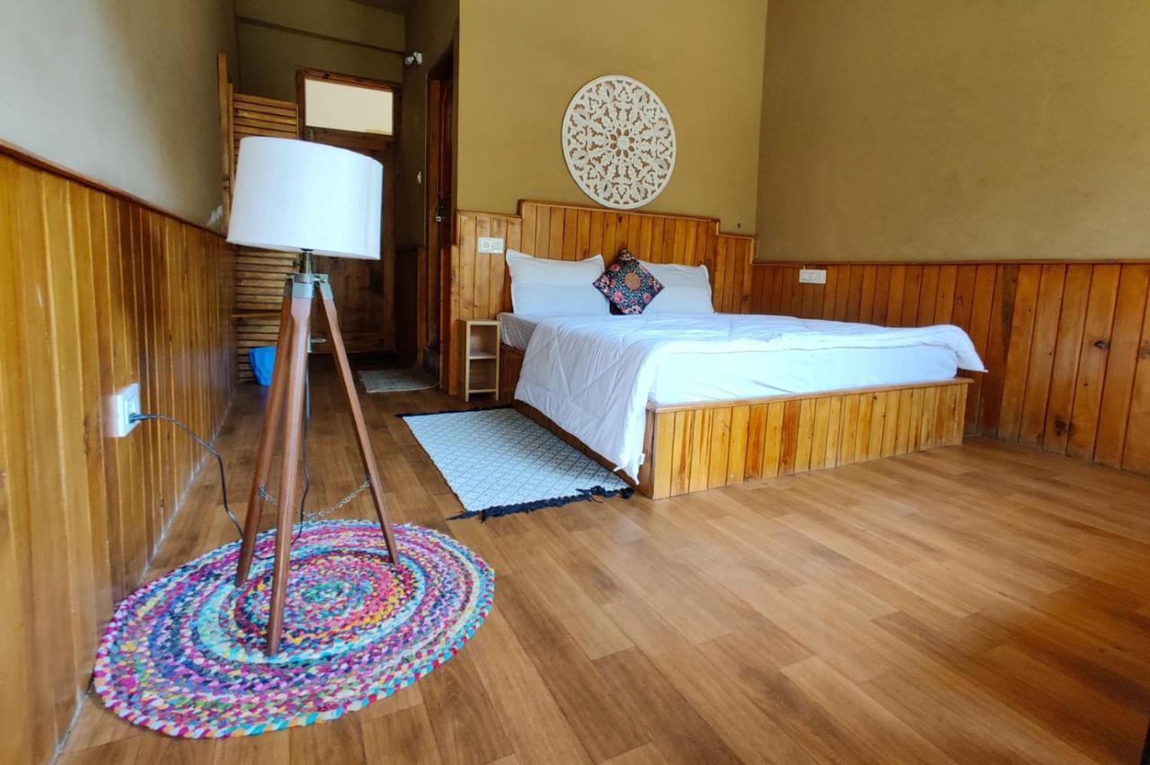 Incredible Guest House Jibhi Ngoại thất bức ảnh